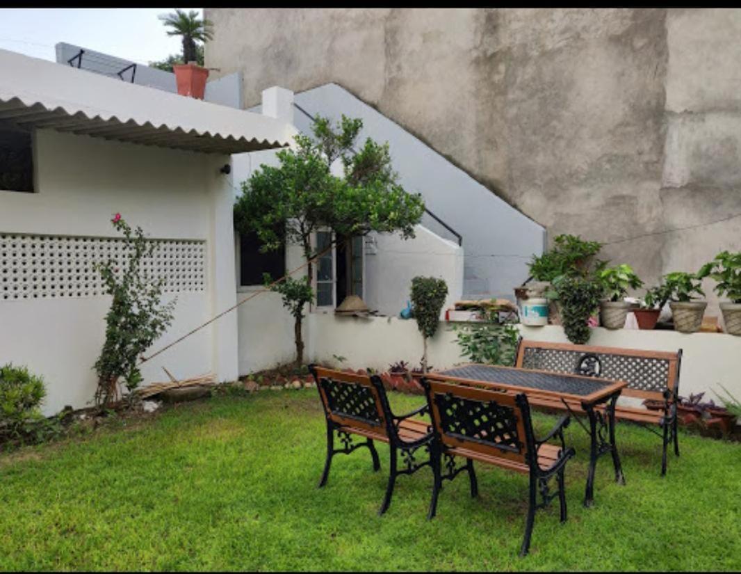 Tourist Guest House Amritsar Buitenkant foto