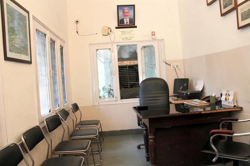 Tourist Guest House Amritsar Buitenkant foto