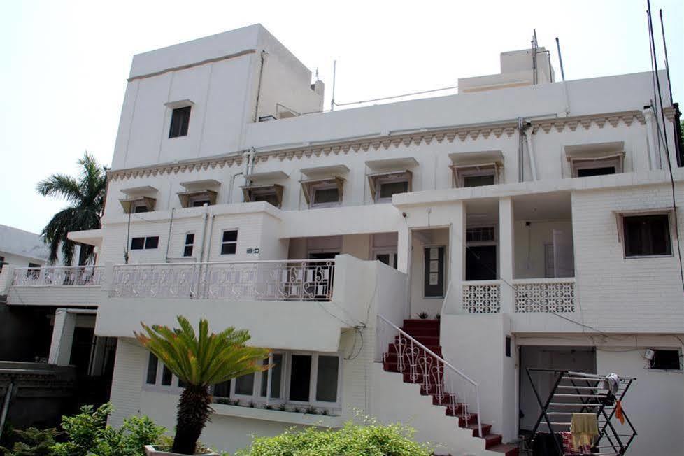 Tourist Guest House Amritsar Buitenkant foto